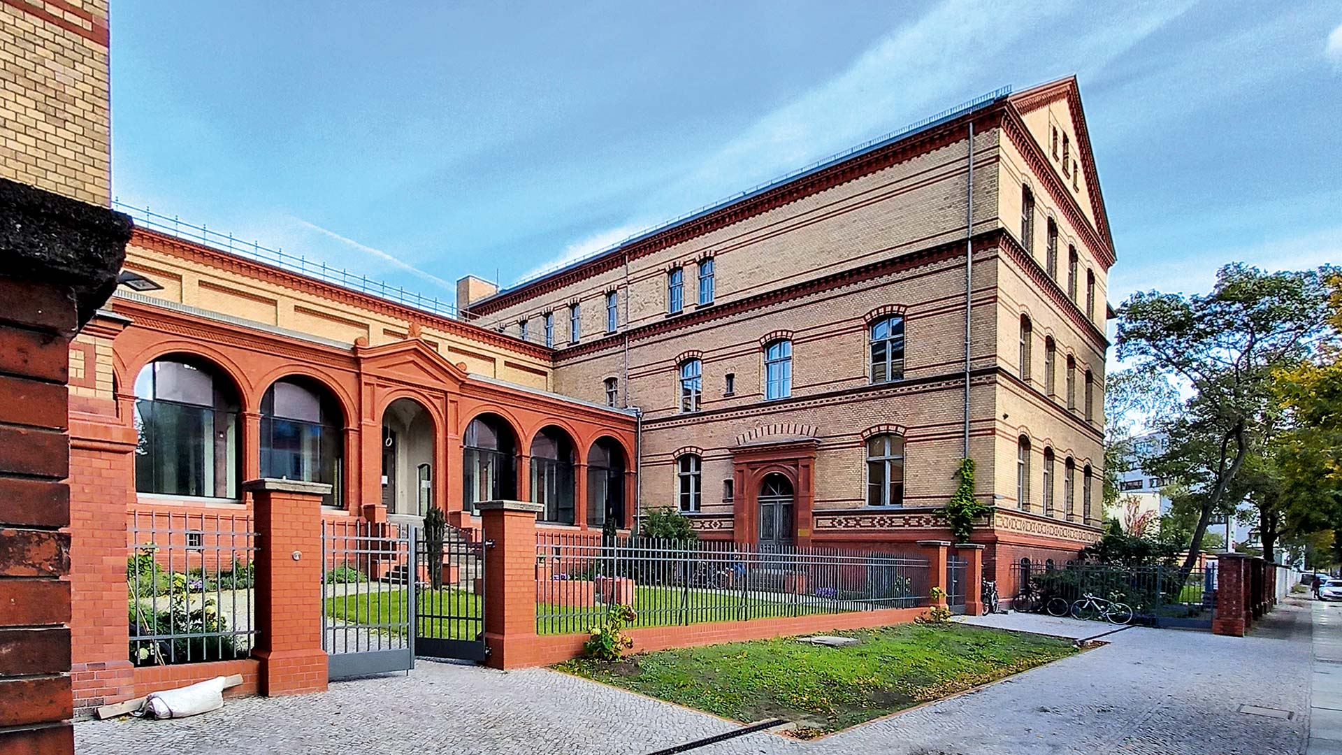 Das Gebäude des Berliner Instituts für Islamische Theologie in Berlin-Mitte.