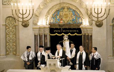 Foto: epd/ Ralf Maro Wiedereinweihung der Synagoge in Berlin-Prenzlauer Berg nach zweijähriger Renovierung (2007). Foto: epd/ Ralf Maro