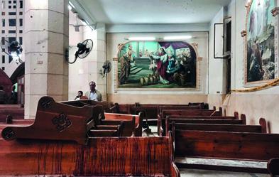 Die Sankt-Georg-Kirche von Tanta nach dem Anschlag vom Palmsonntag. Foto: dpa/ Nariman El-Mofty