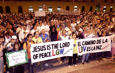 Friedensdemonstration bei der ÖRK-Vollversammlung 2006 in Porto Alegre. Foto: epd / Norbert Neetz