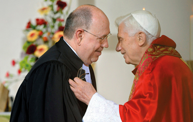 EKD-Ratsvorsitzender Nikolaus Schneider und Papst Benedikt XVI. beim Gottesdienst in Erfurt. Foto: epd-bild/Norbert Neetz