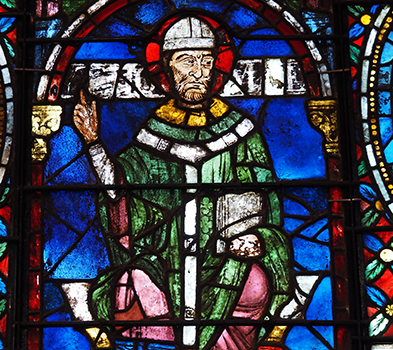 Thomas Becket auf einem Kirchenfenster in der Kathedrale von Canterbury.