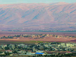 Hinter den Bergen liegt die alte Heimat Syrien.